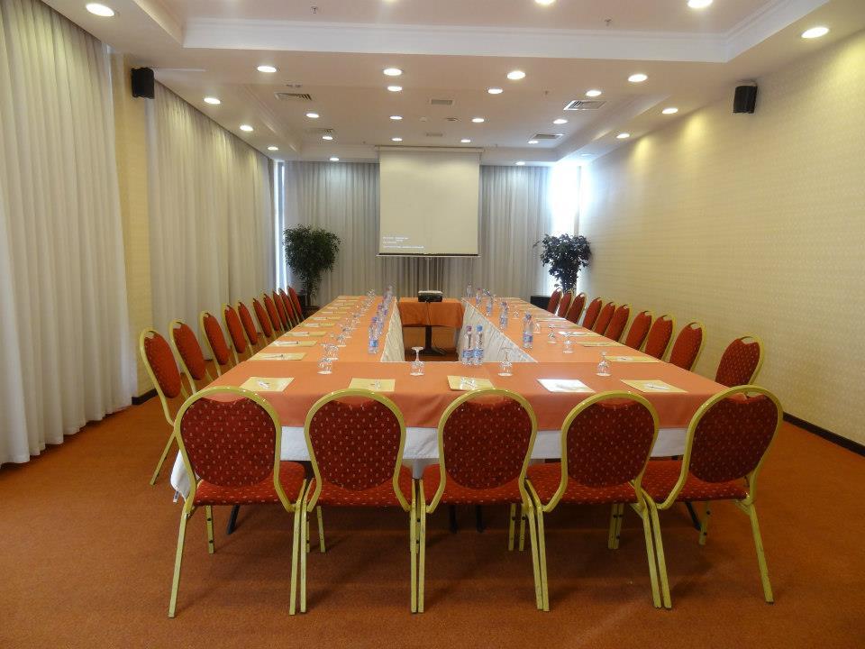 Grand Mir Hotel Tashkent Exterior photo
